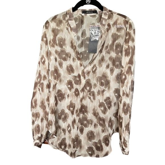 “Ark & Co” Brown semi Sheer Cream Tunic Top size Medium NWT - Picture 1 of 11